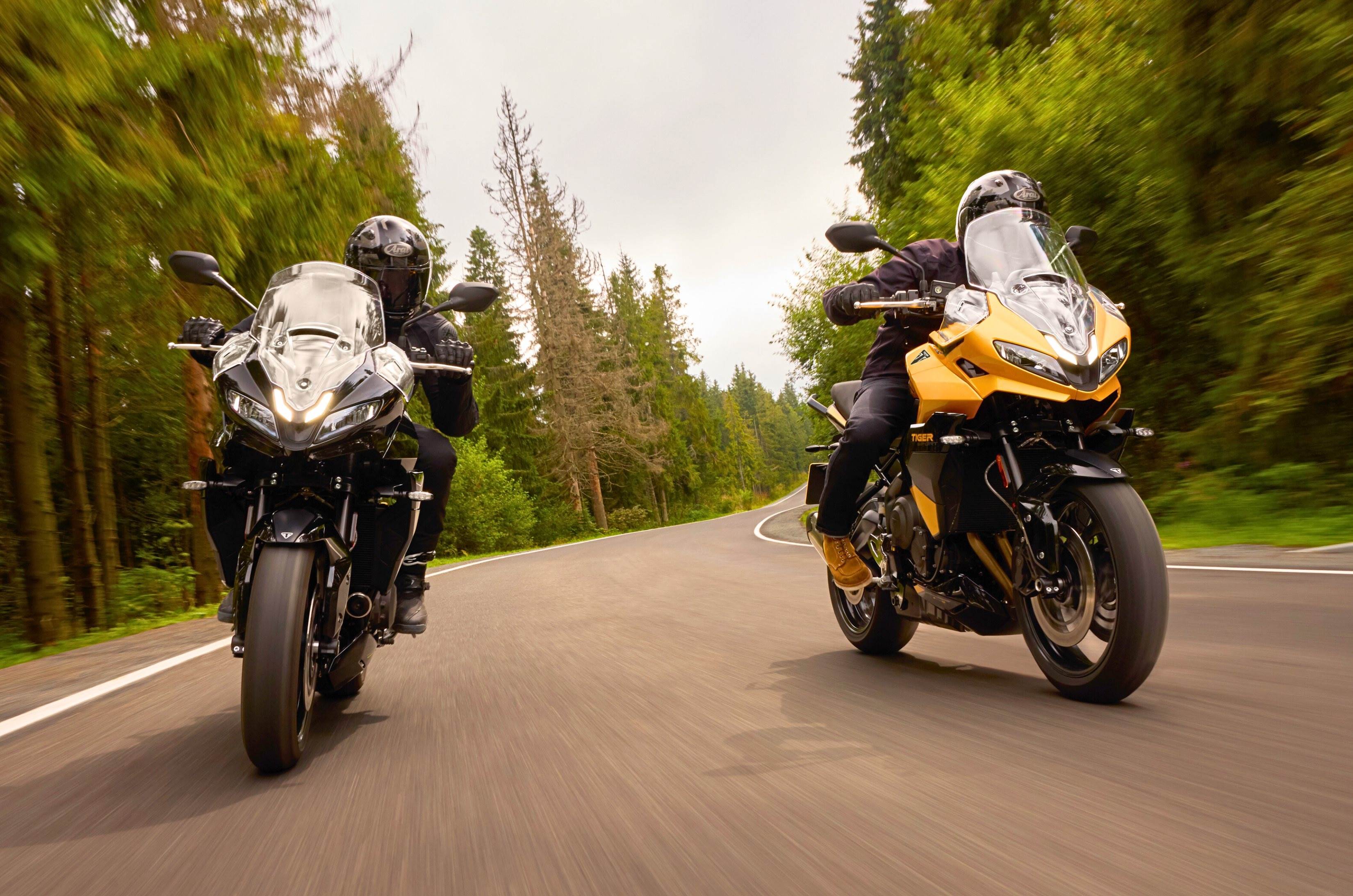 A centre stand, colour-matched panniers and many more accessories are available from Triumph.