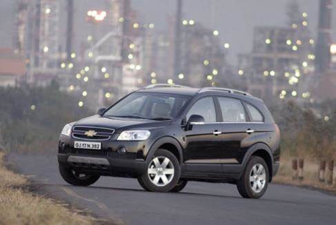 captiva car price in india