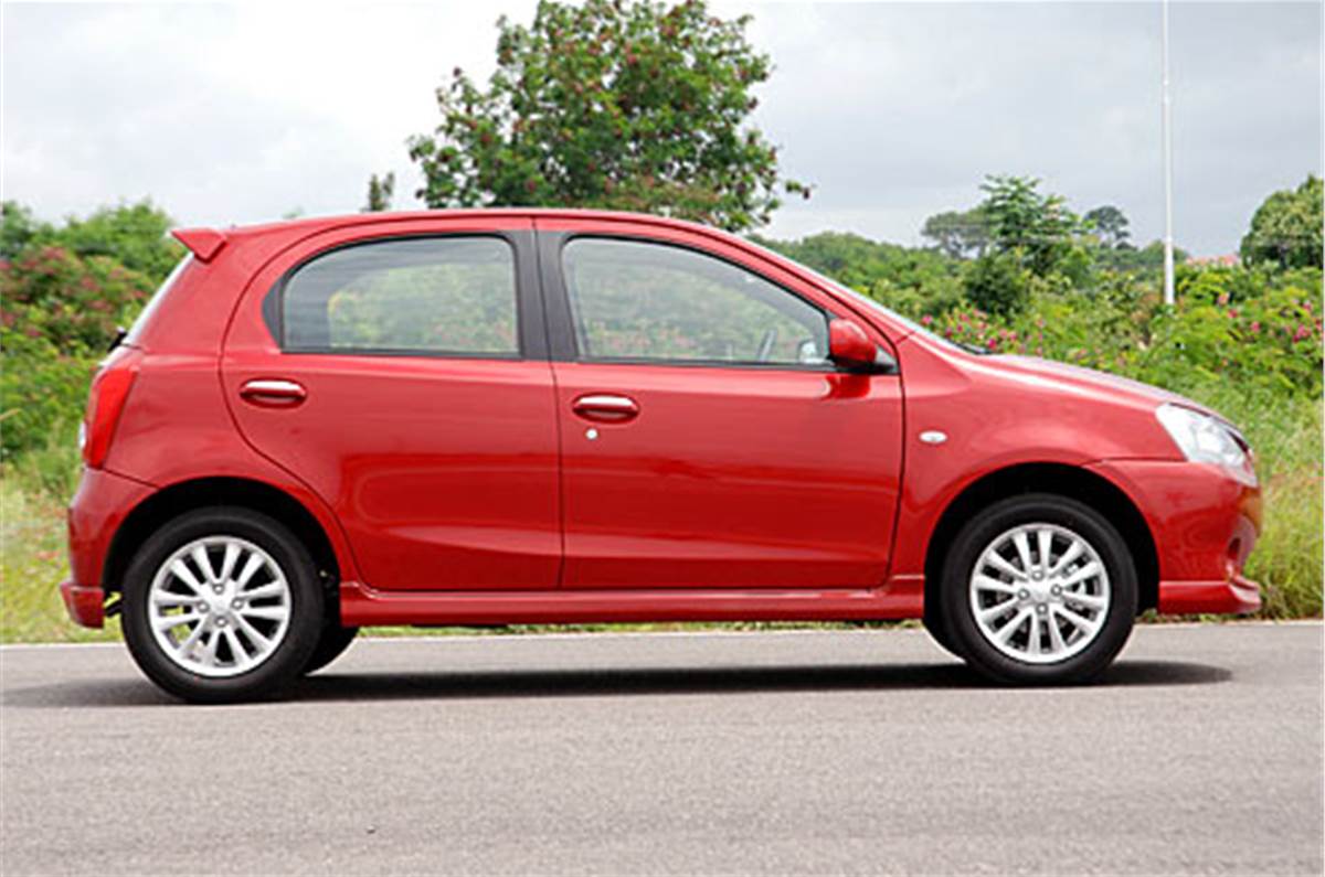 2011 Toyota Etios Liva Autocar India