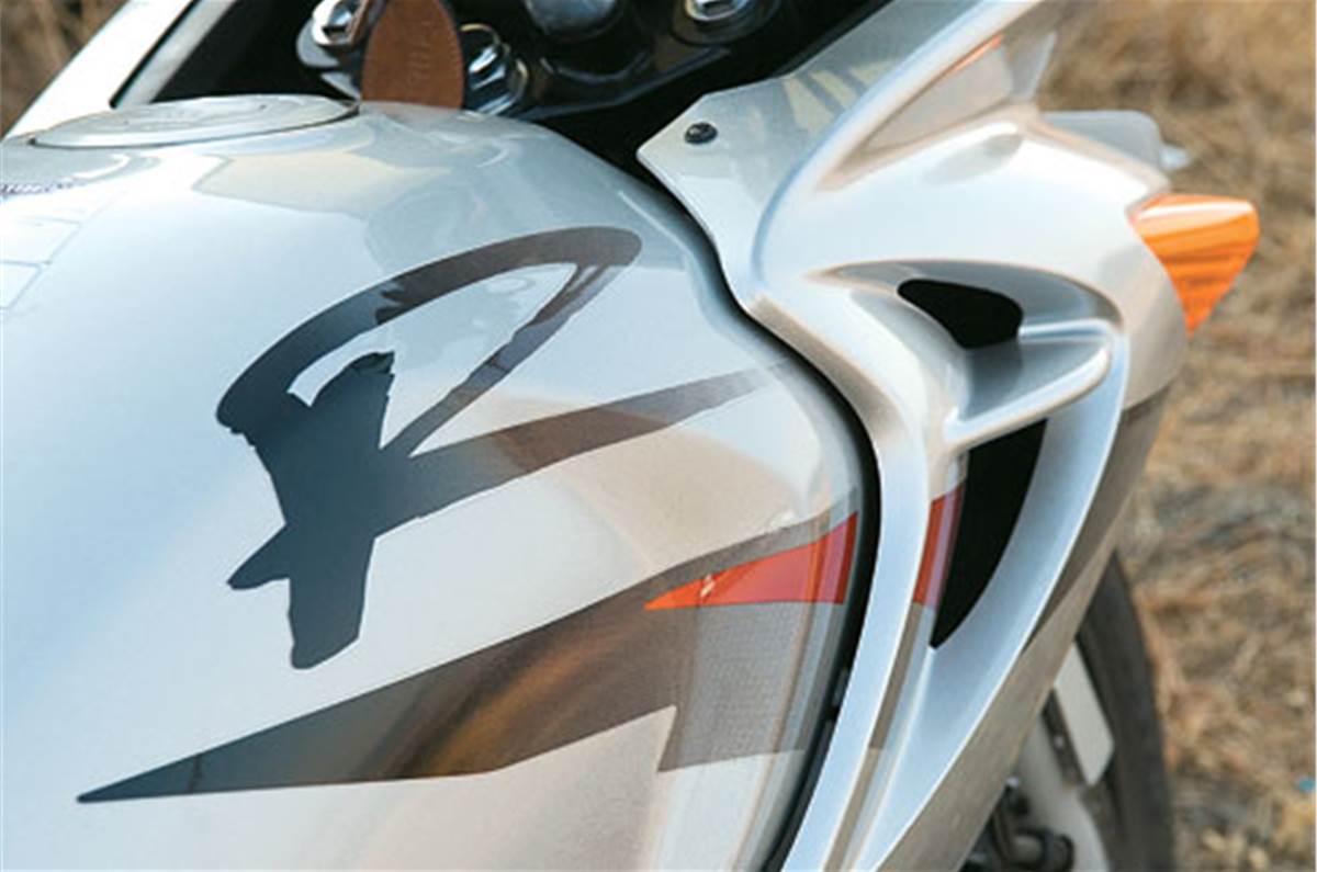 Hero Honda Karizma 2256km Report Autocar India Hero Honda Karizma 2256km Report Autocar India