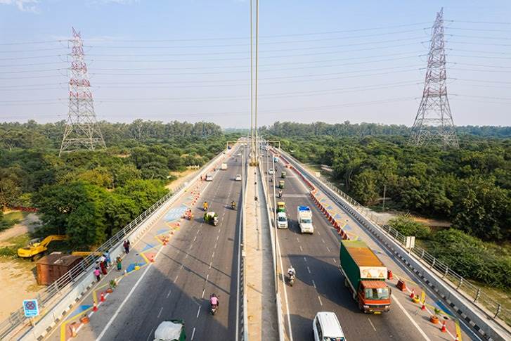 First-ever Tactical Urbanism Trial on a bridge in India conducted in ...