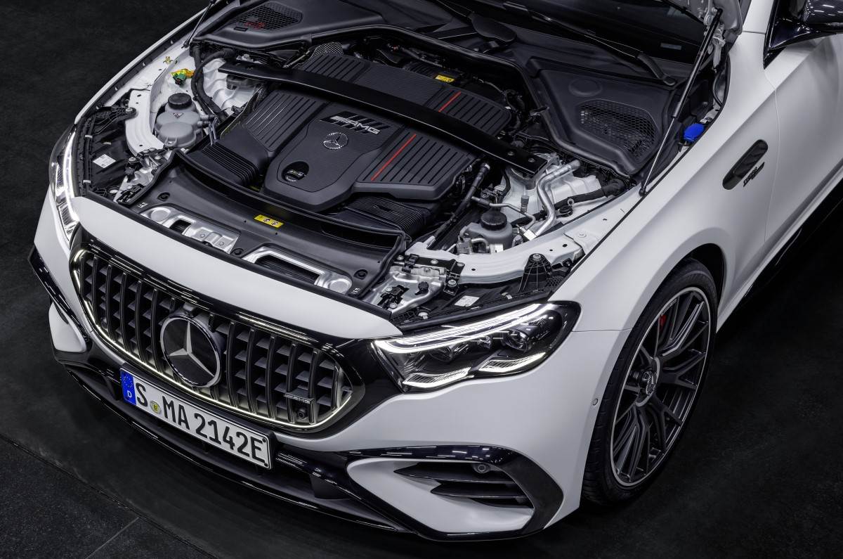 2024 Mercedes-AMG E 53 engine