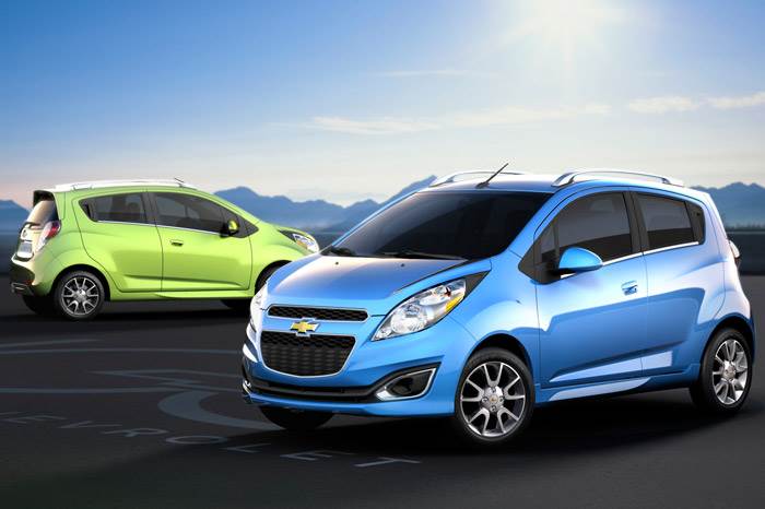 Chevrolet Beat facelift revealed