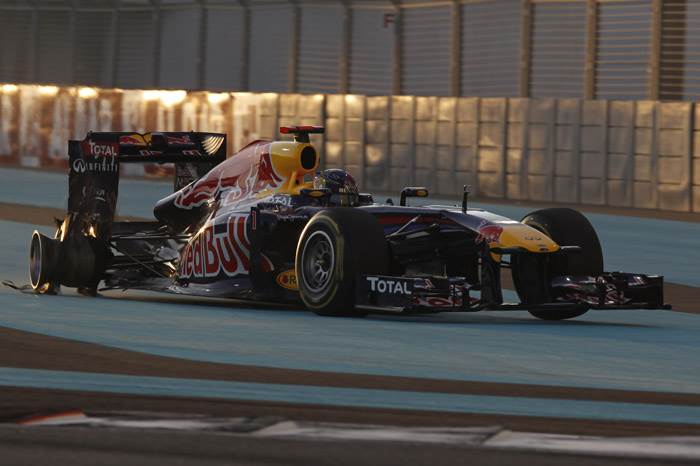 Vettel happy tyre failure not his fault  