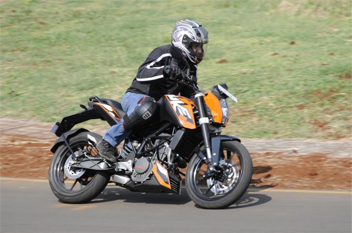 KTM Duke 200 review, first ride