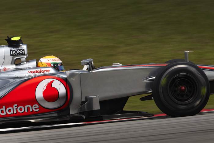 Hamilton tops Friday in Malaysia