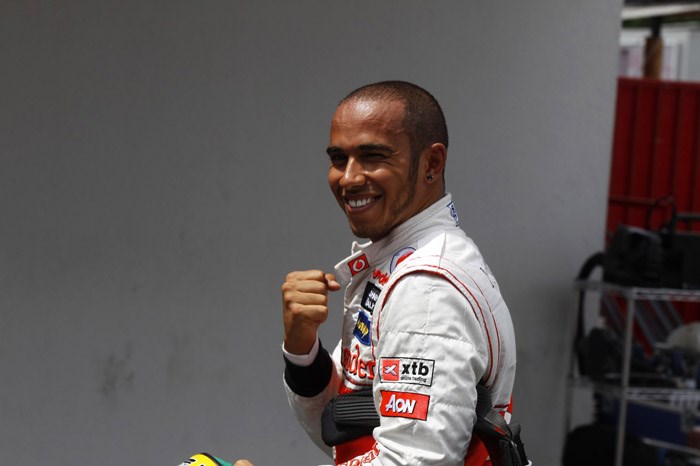 Hamilton takes pole in Spain