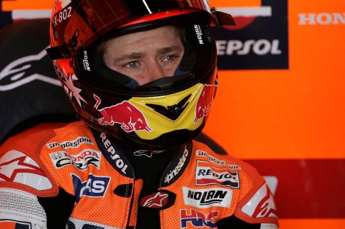 Stoner announces MotoGP retirement