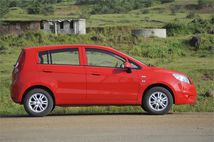 Chevrolet Sail U-VA review, test drive and video