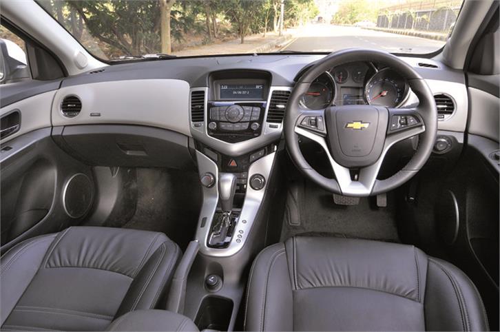 New Chevrolet Cruze review, test drive