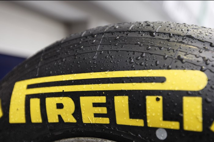Pirelli reveals early tyre choices