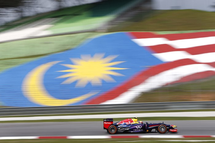 Webber fastest in Malaysia FP1