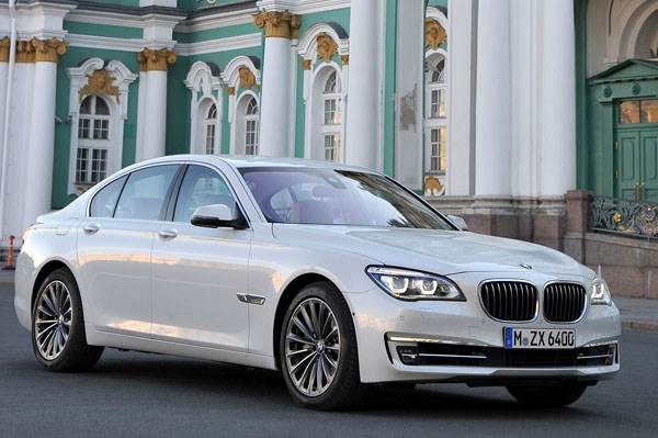 BMW launches 7-series facelift