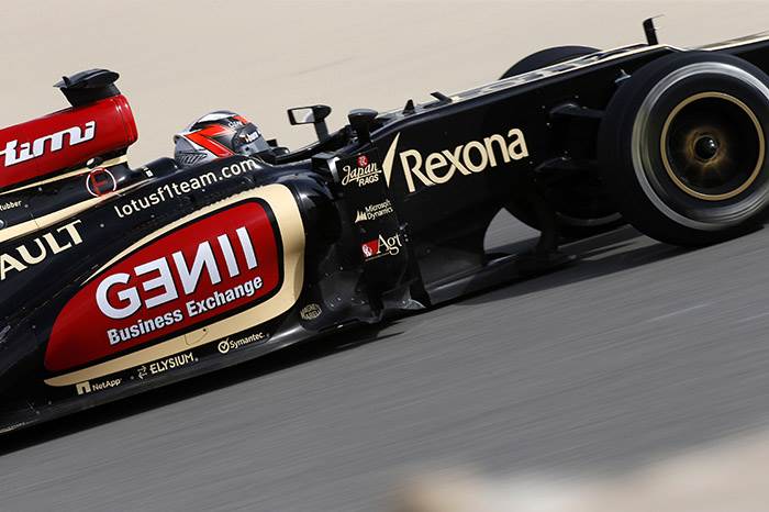 Bahrain GP: Raikkonen leads from Webber in FP2