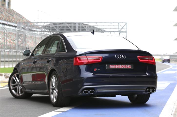 New 2013 Audi S6 review, test drive
