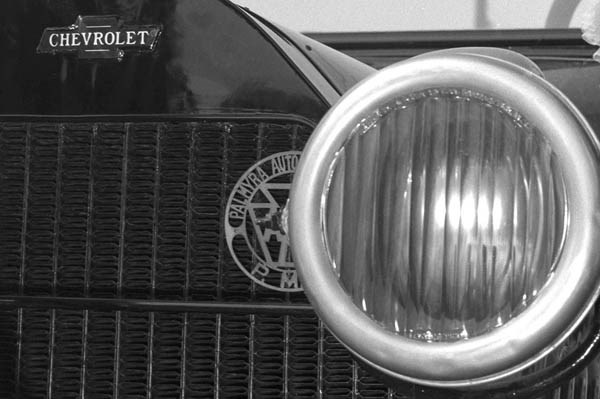 Chevrolet logo celebrates 100th anniversary 
