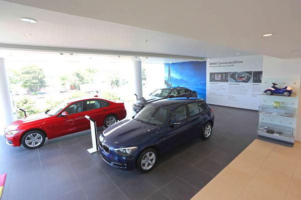 New BMW showroom in Navi Mumbai
