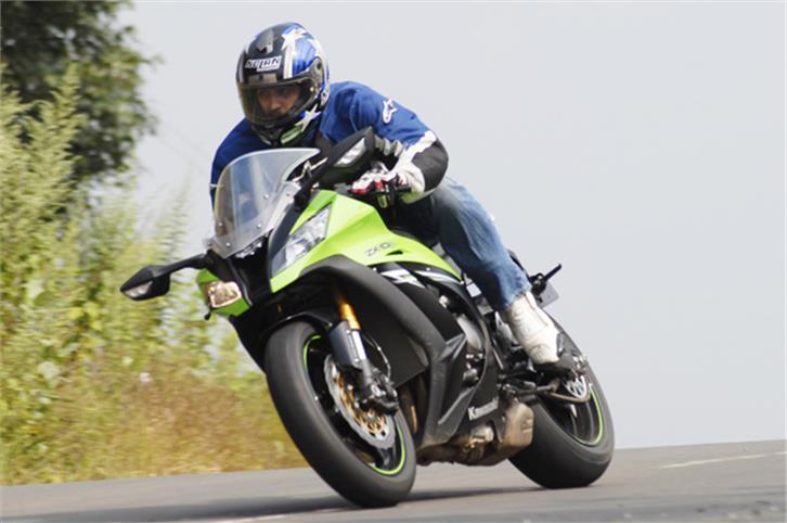 Kawasaki Ninja ZX10R review, test ride