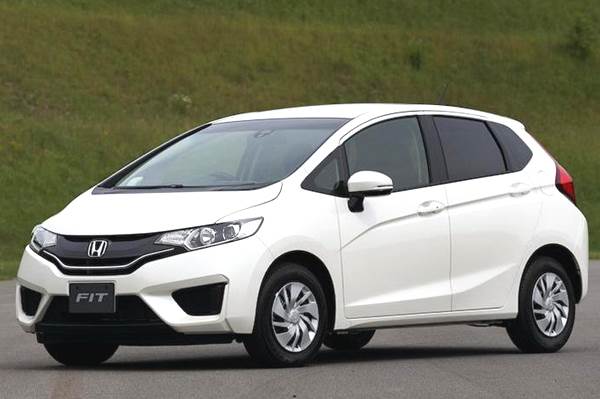 Honda to showcase Mobilio MPV and new Jazz at Auto Expo