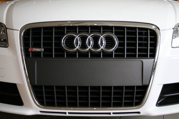 Audi is top luxury car brand of 2013