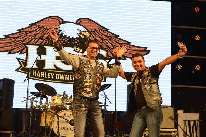 Over a thousand Harleys at the H.O.G. rally in Goa 