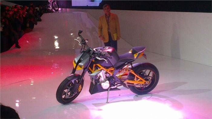 Auto Expo 2014: Hero unveils two new 100cc bikes, three new concepts