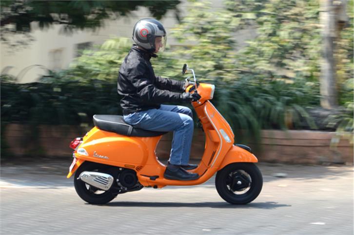 Vespa S review, test ride