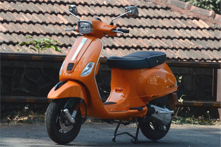 Vespa S review, test ride