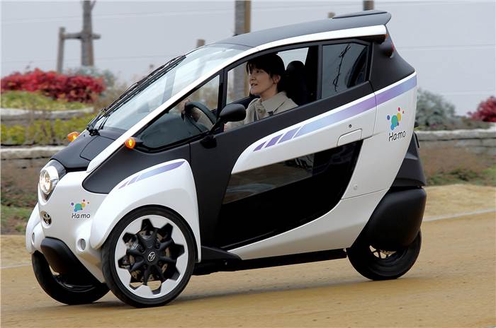 Toyota i-Road starts testing