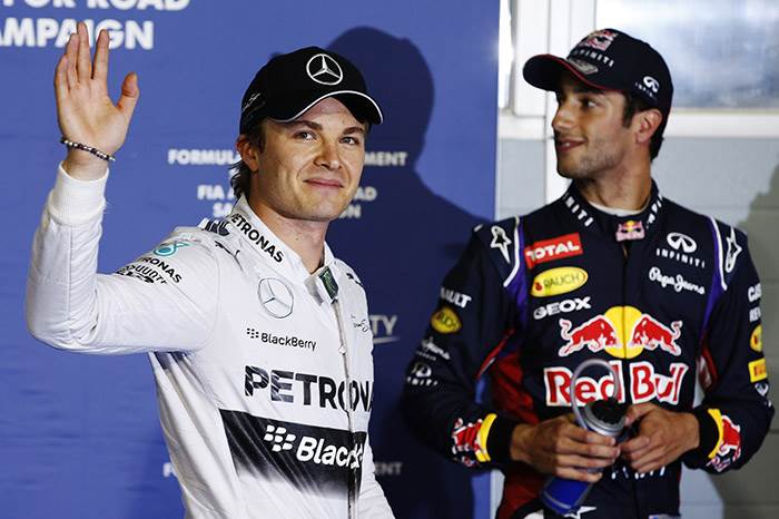 F1 Bahrain: Rosberg beats Hamilton to Bahrain GP pole