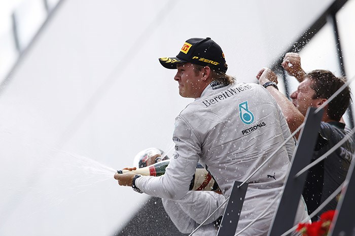 F1: Rosberg holds off Hamilton for Austria win