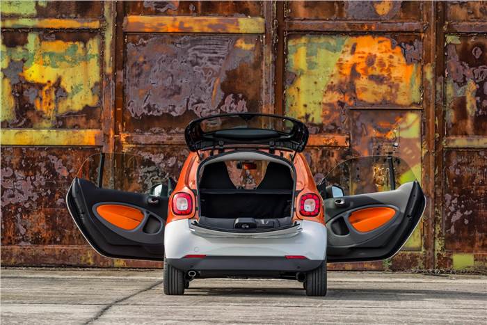Smart reveals all-new Fortwo and Forfour