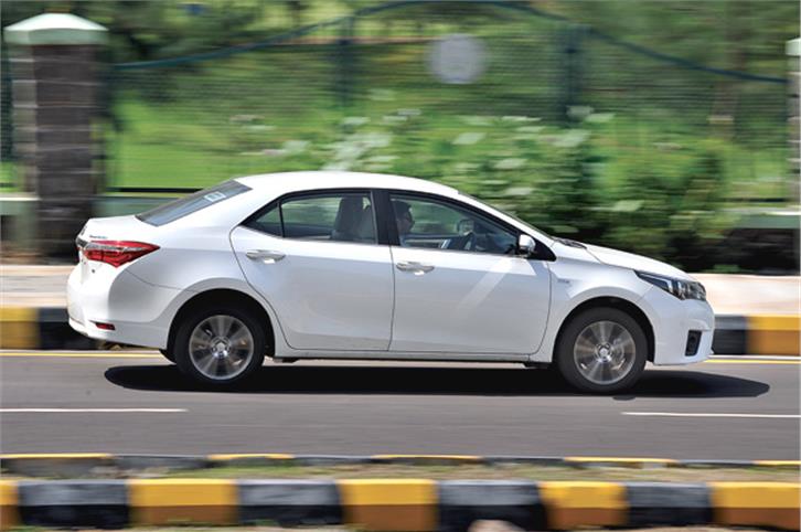 2014 Toyota Corolla Altis review, road test