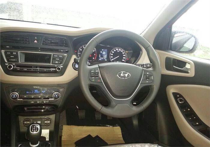 2015 Hyundai Elite i20 interior spied