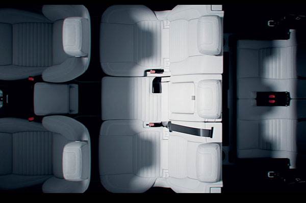 Land Rover Discovery Sport interior revealed
