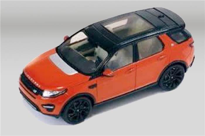 Land Rover Discovery Sport revealed in scale model form