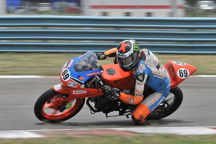 Sarath Kumar wins in National Motorcycle Championship