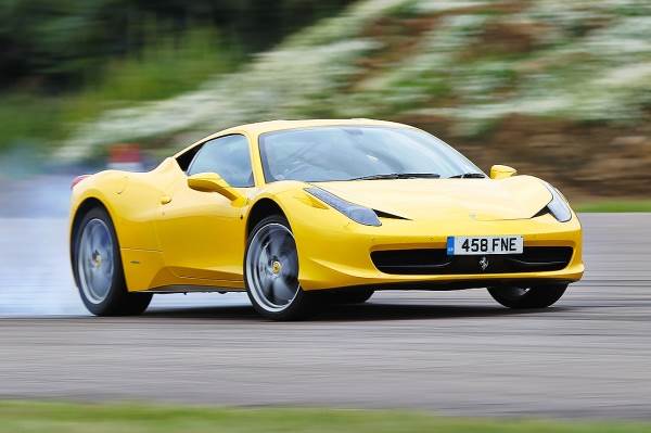 Ferrari working on 458 replacement