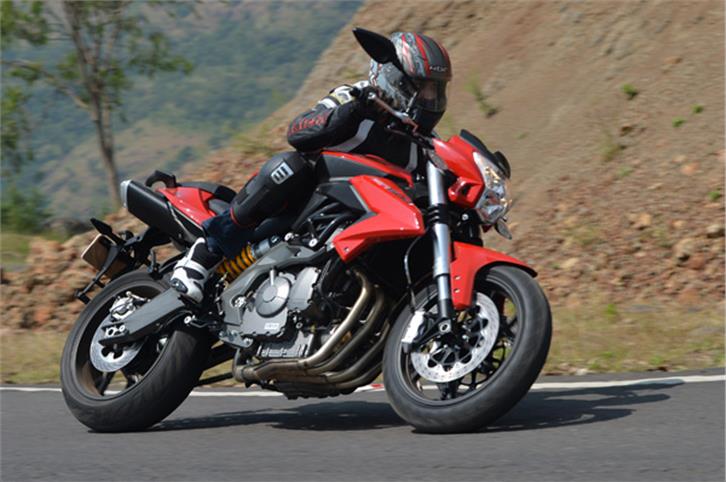 Benelli TNT600i review, test ride