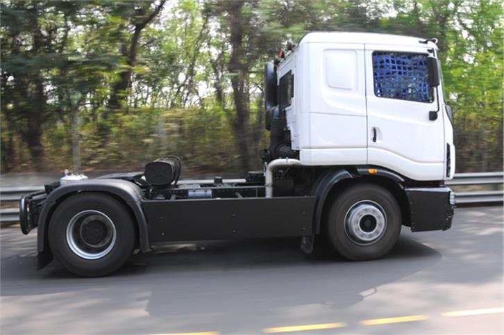 2015 Tata T1 Prima Racing Truck review, test drive