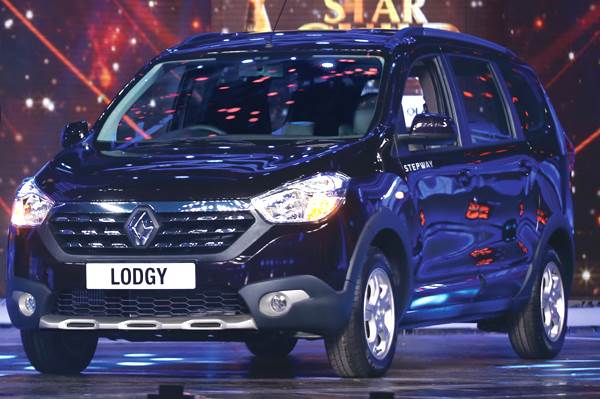 Renault shows India-spec Lodgy Stepway