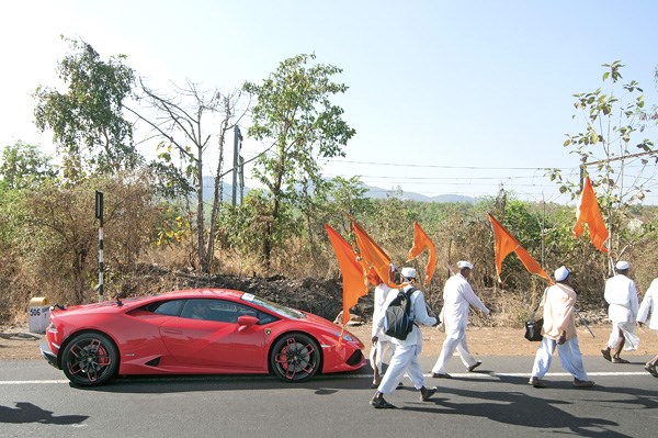Sponsored feature: Mobil 1 Great car great road Lamborghini Huracan