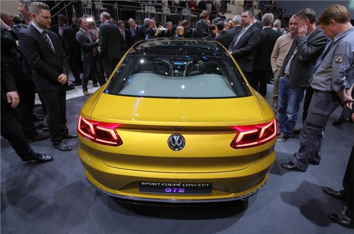 Volkswagen Sport Coupe GTE concept shown at Geneva
