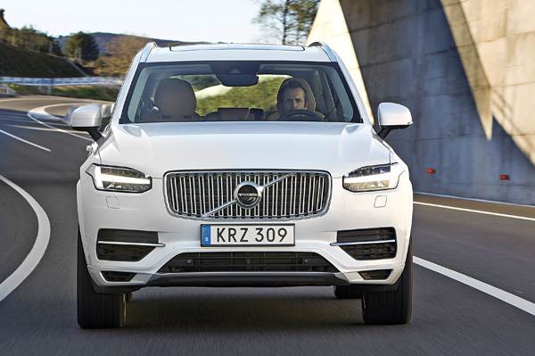 New Volvo XC90 review, test drive