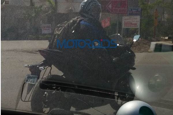 Yamaha YZF-R3 spied in India