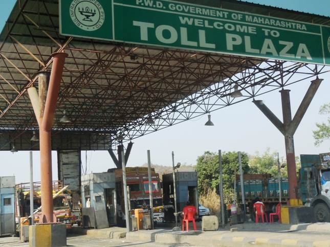 Maharashtra government to shut down 12 toll plazas