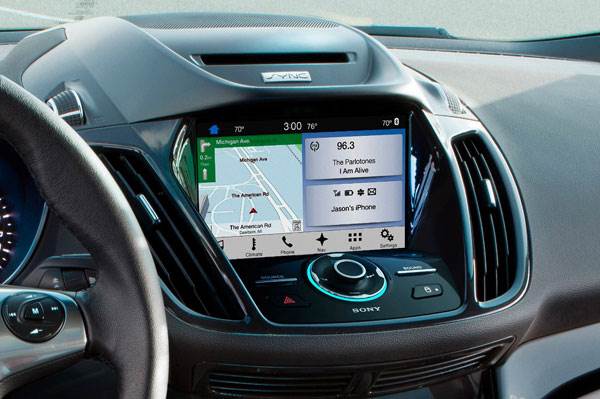 Toyota and Ford to work on dashboard app integration