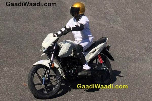 Honda&#8217;s commuter motorcycle spied