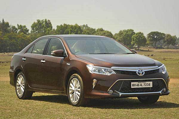 Is India finally ready for hybrids?