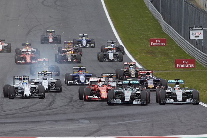 F1: Twin-race weekends being discussed for '16